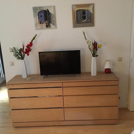 1-Zimmer-Apartment Mitten Im Friedrichshain Берлин Екстериор снимка